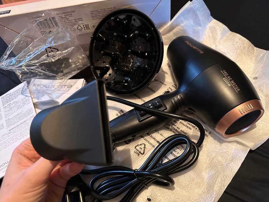 Фен новый оригинал Rowenta CV6930F0