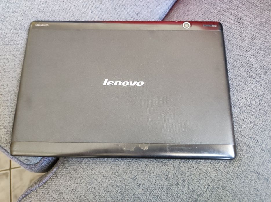 Таблети 3 броя - Samsung, Apple,Lenovo