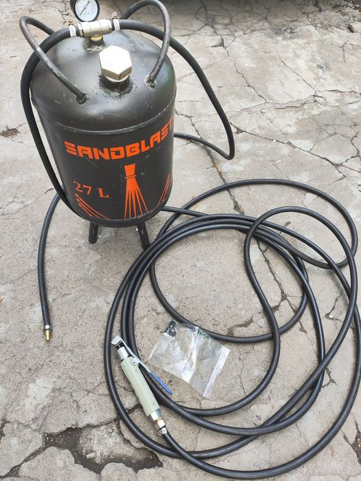 Пескоструйный аппарат 27л