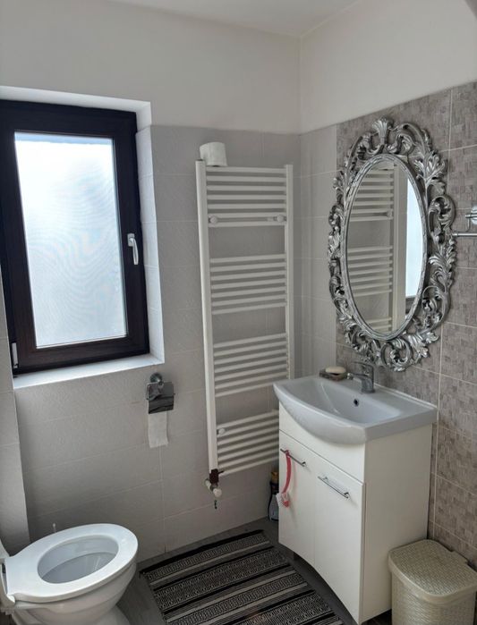 Casă tip duplex , 4 dormitoare.