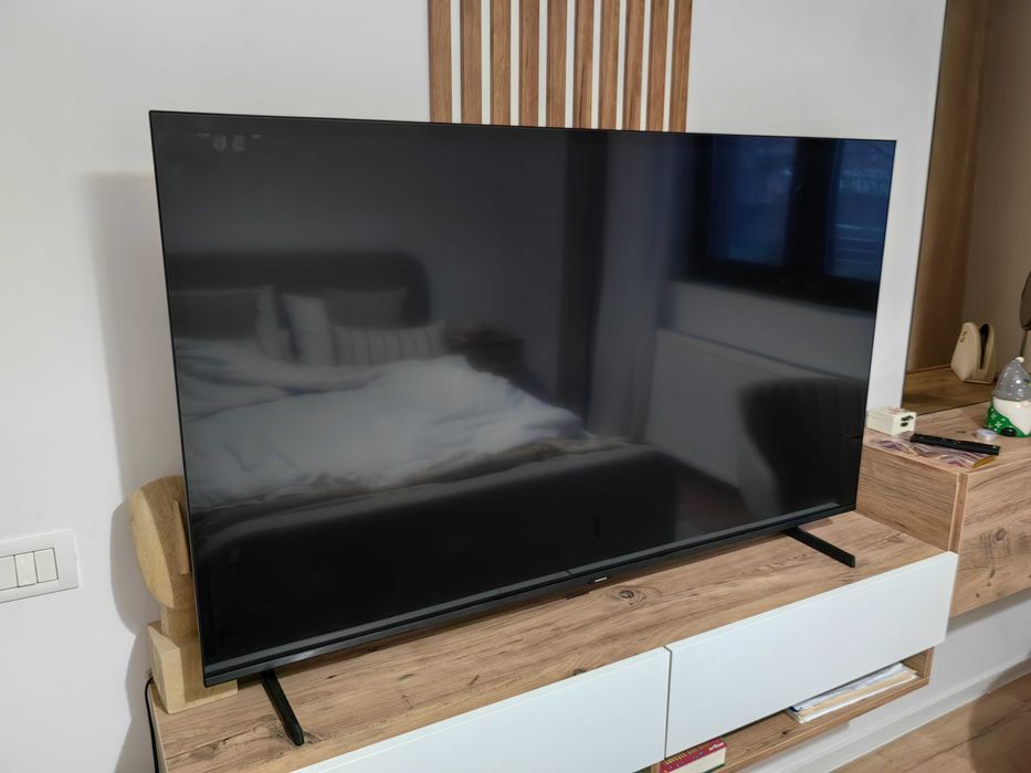 Samsung LED 146 cm Smart 4K Ultra HD Seria 7