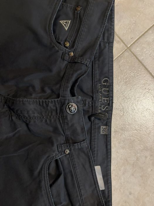 Черен панталон Guess