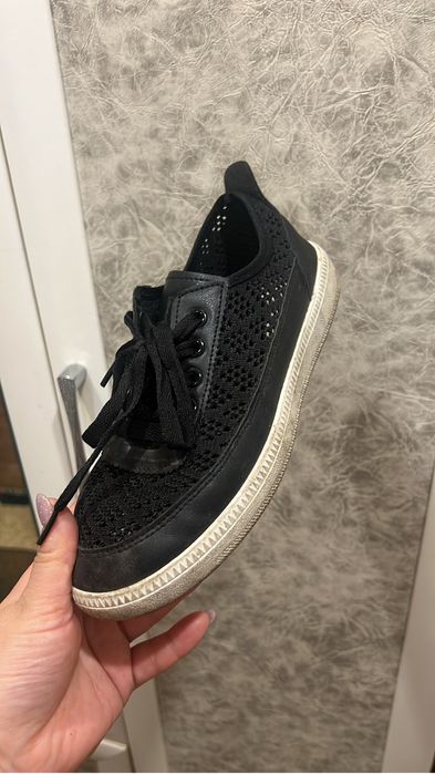 Продам обуви в хорошем состоянии