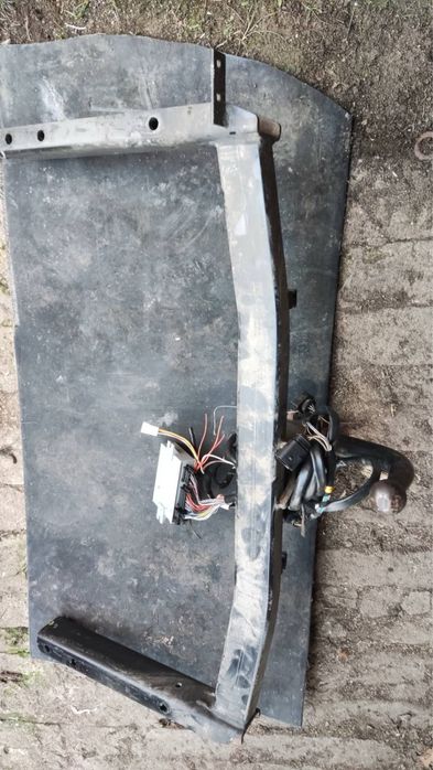 Теглич за  Audi,Ауди А4, Seat, Skoda, VW passat