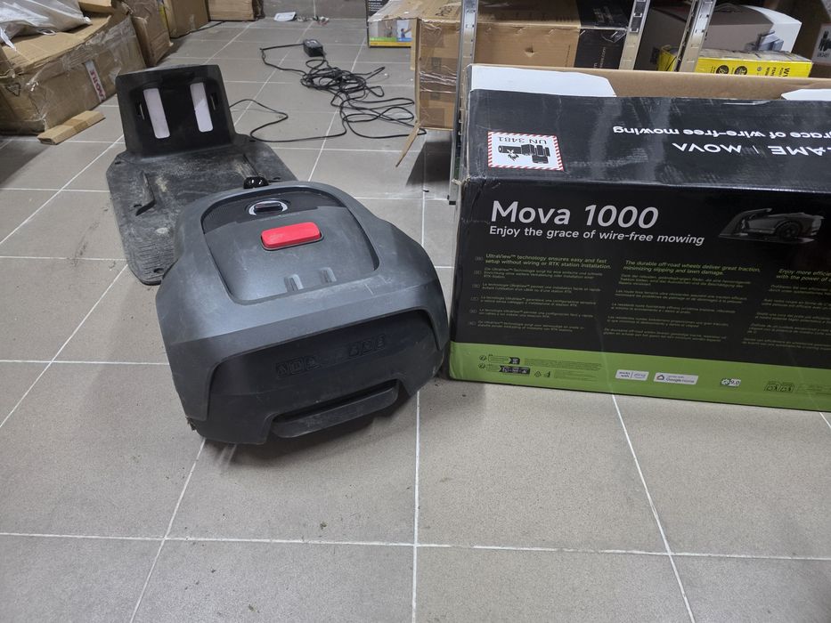 Dreame Robot de tuns iarba Mova 1000