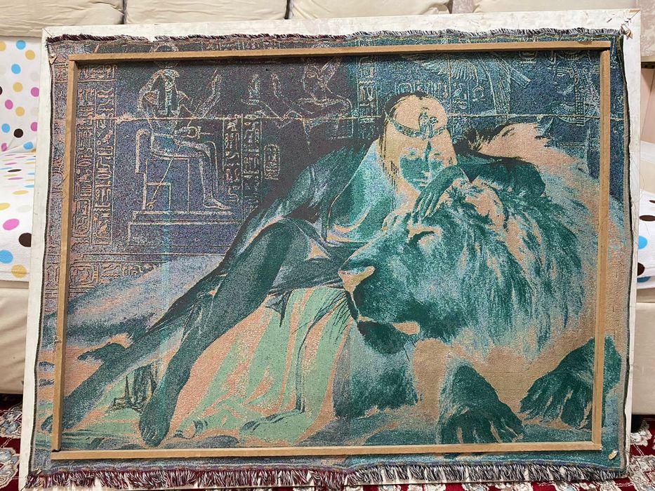 Большая тканевая картина