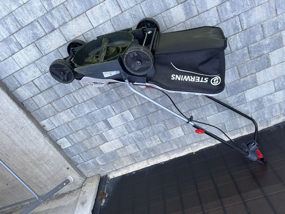 Masina de tuns gazon Sterwins