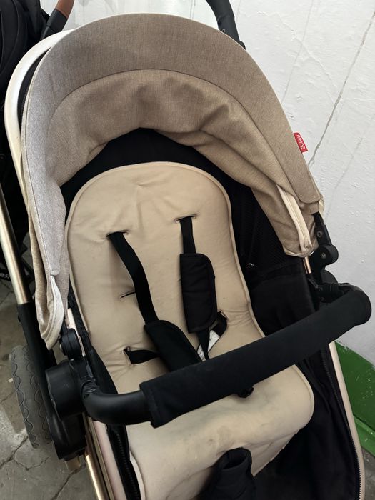 Продам коляску прогулочная