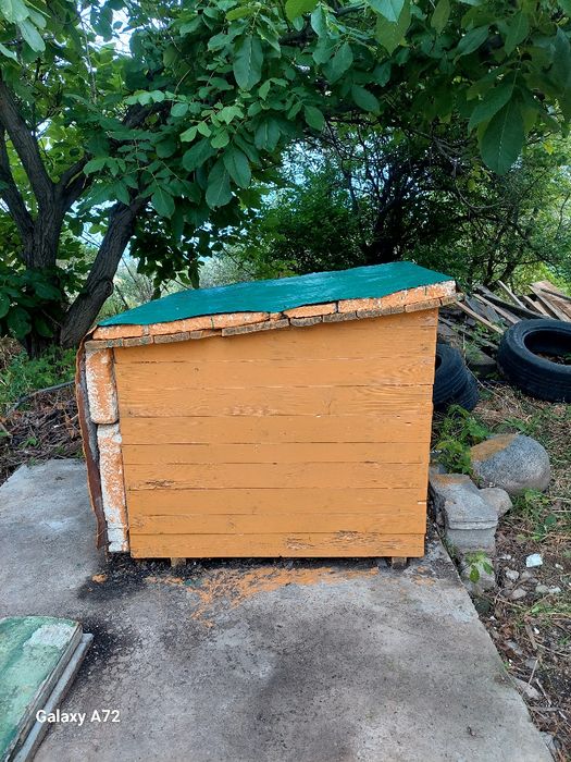 Будка для собак деревянная