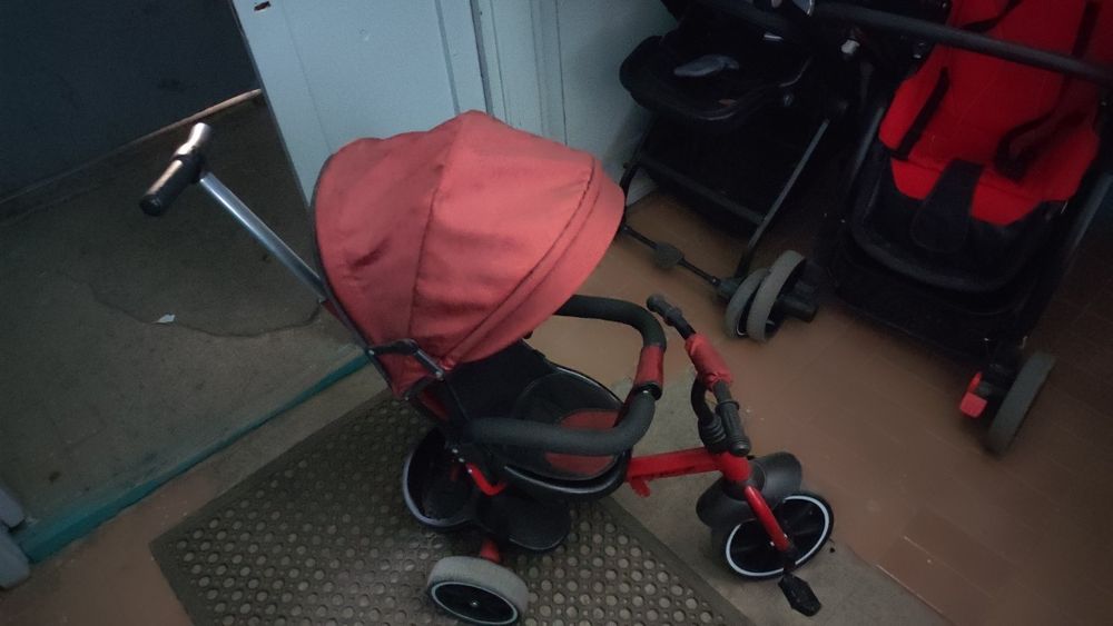 Трех колесный велик / прогулочный велосипед