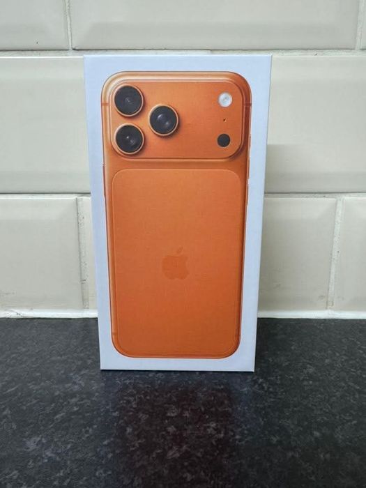 Vând urgent iPhone 17 PRO MAX 256GB stocare + 5G Cell !

* Produsul es