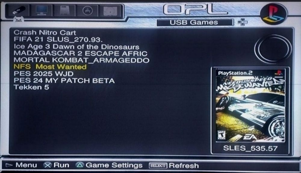 Sony Playstation 2 slim ideal.