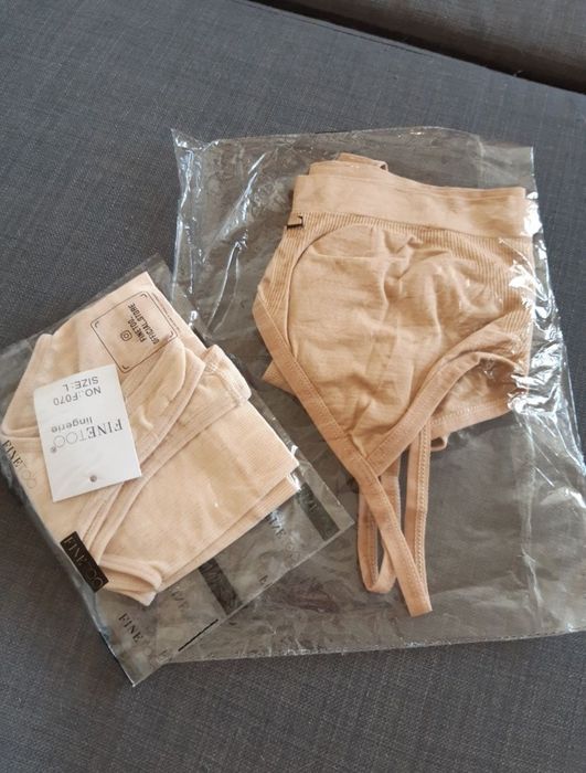 продам 2 набора топы и плавки