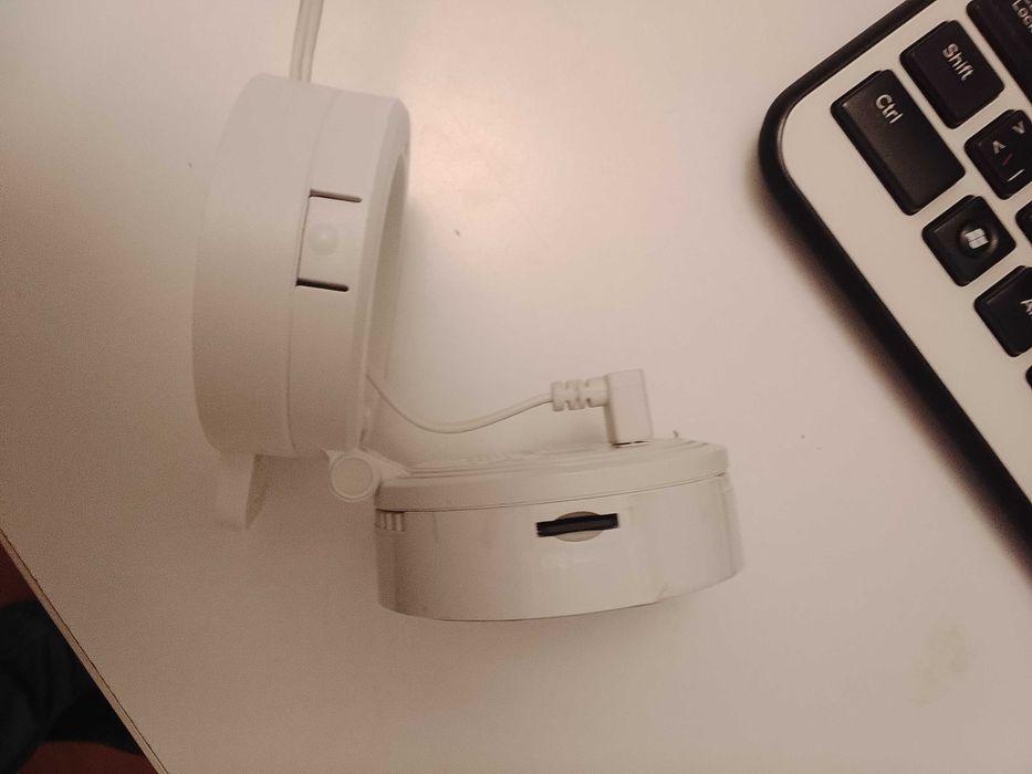 D-Link DCS-8010LH IP Cameră de Supraveghere Wi-Fi HD 720P cu Microfon