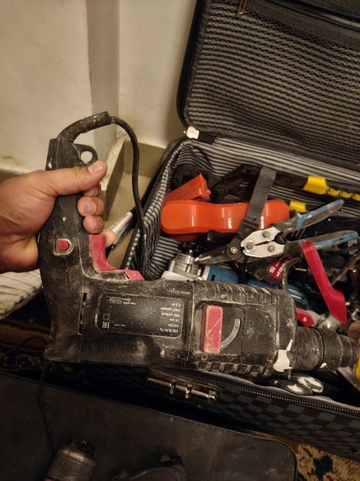 Продаю строительные инструменты