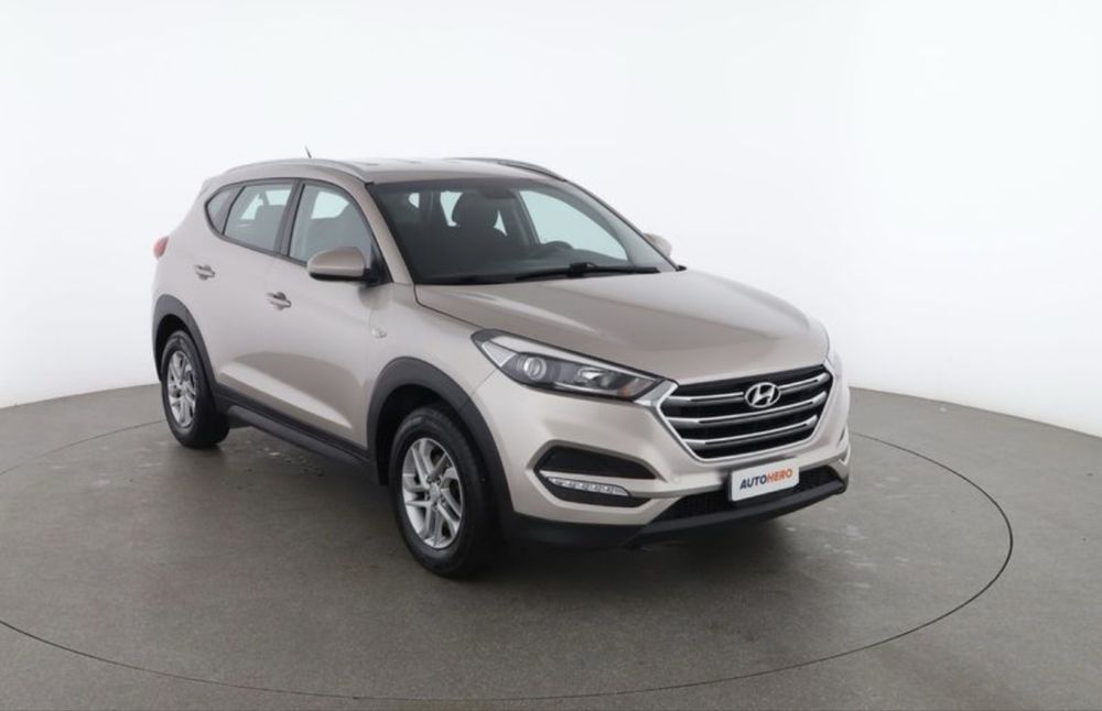 Hyundai Tucson 1.7 CRDi 2017 - garantie 12 luni