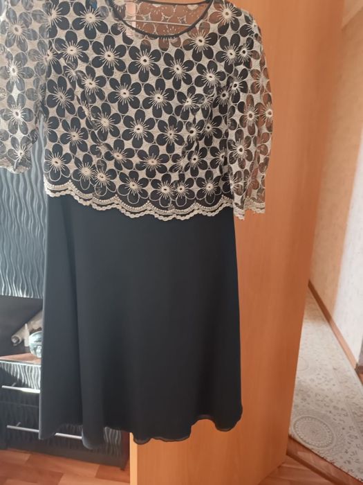 Продаю женские вещи