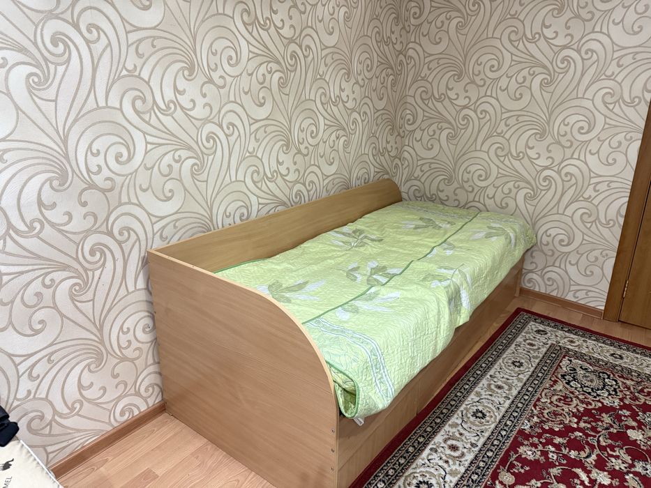 продам кровать !