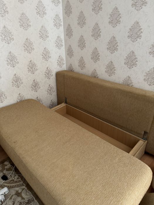 Мягкий уголок, диван,2 кресла