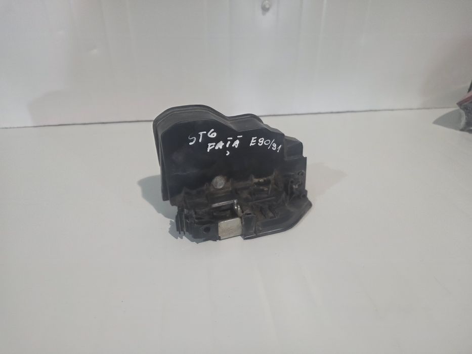 Broasca usa stanga fata BMW E90 E91 7229461 inchidere centralizata
