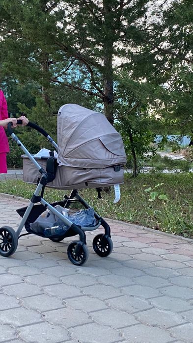 Продам коляску evenflo travel system 3в1