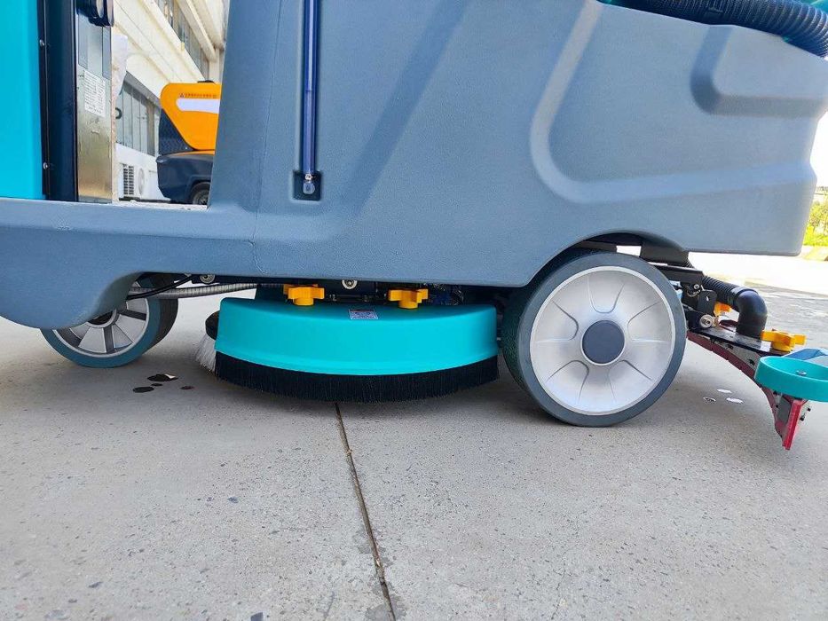 поломоечная машина