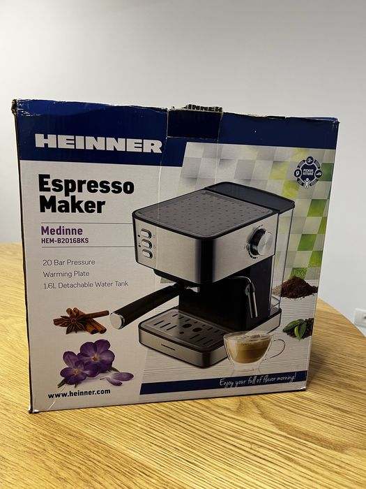 Espressor Heinner HEM-B2016BKS