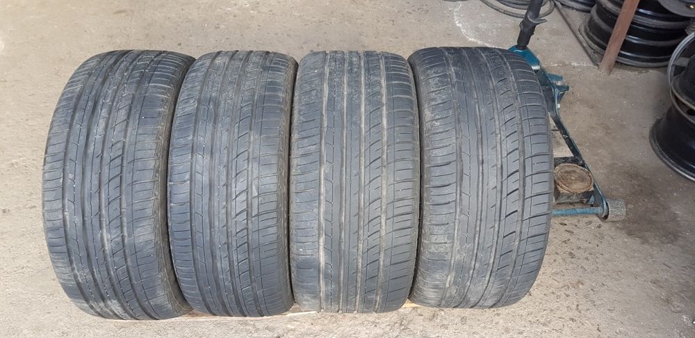 Летни гуми-18цола-225/40-1бр.-80лв.дот-2021г.