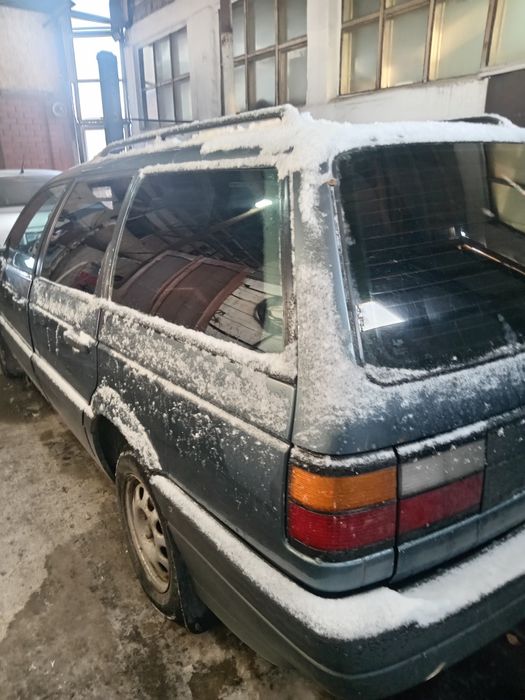 Фольцваген пассат универсал.