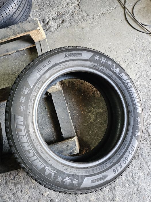 4 anvelope iarna 195 60 16 Michelin Alpin 5