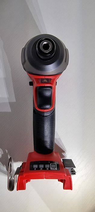 Milwaukee  2760-20 surge