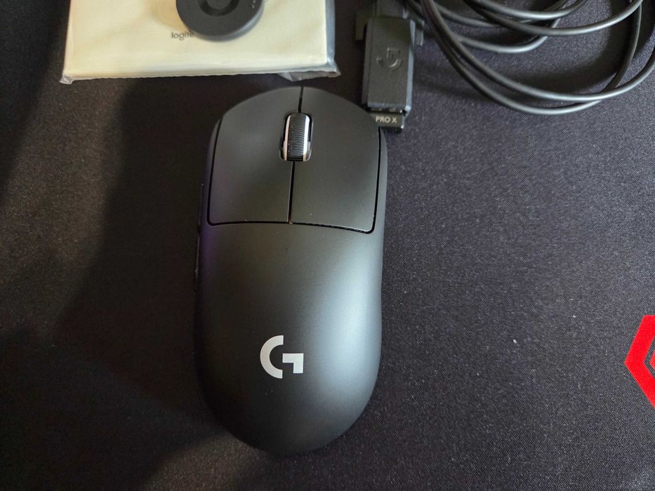 Mouse gaming Logitech G Pro X Superlight + custom skates