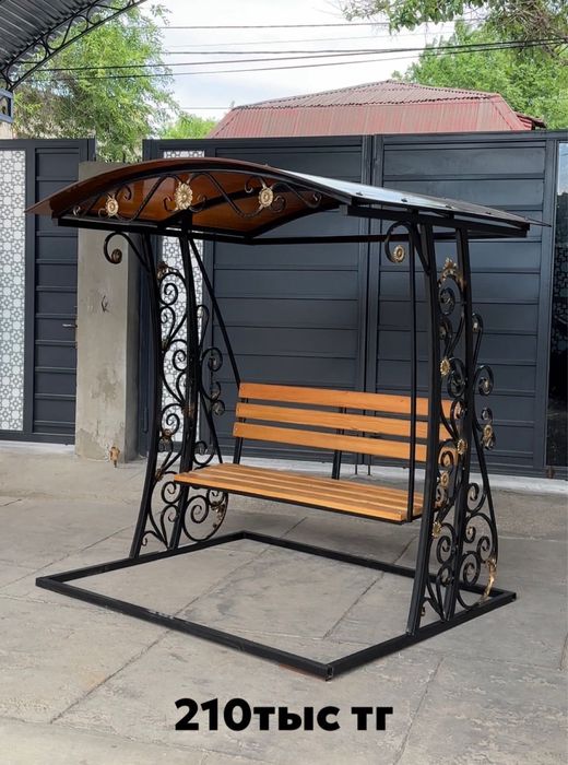 Качели,тапчаны продам