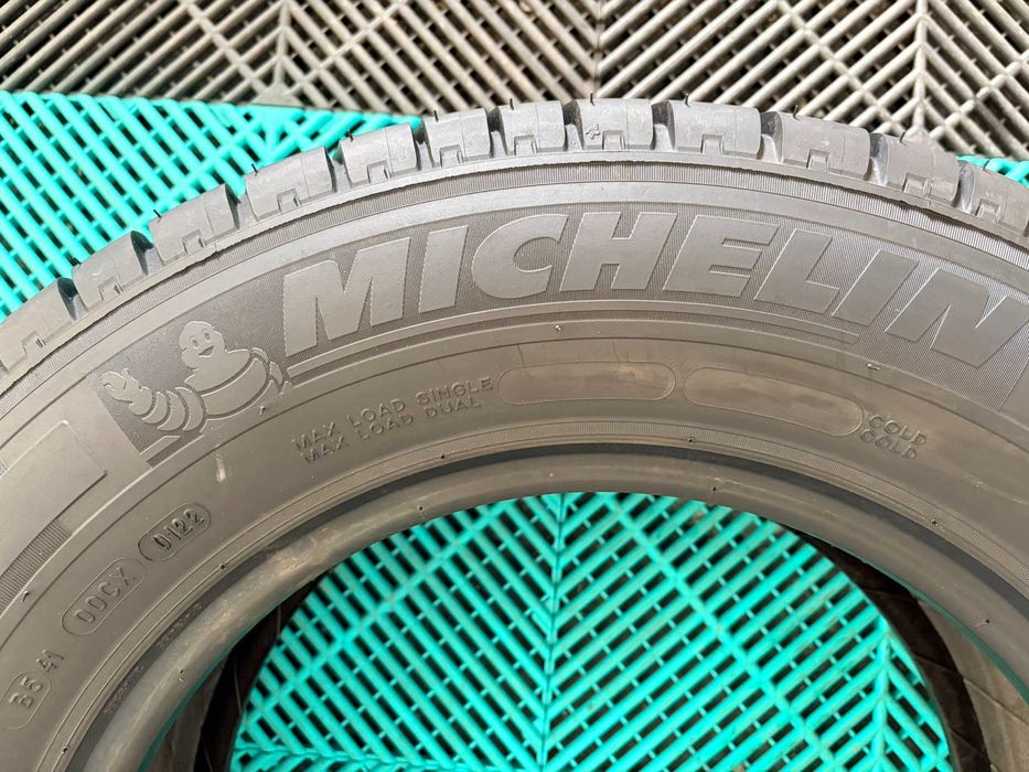 Set anvelope noi vara 235 65 R16C Michelin Agilis 98H dot 3623