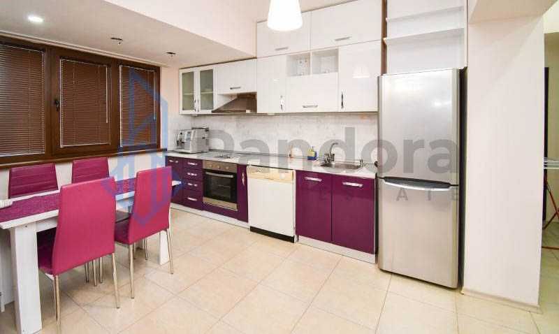 Дава се под наем Двустаен апартамент в София, Лозенец - 65 кв.м за 399 € - Снимка #1