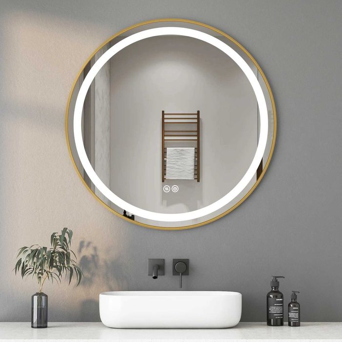 Зеркало для ванной с подсвет3 цвета с металлической оправой.