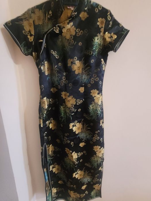 Платье в китайский стиле