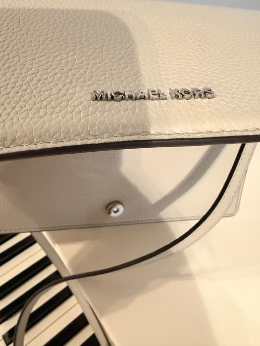 Geanta alba Michael Kors