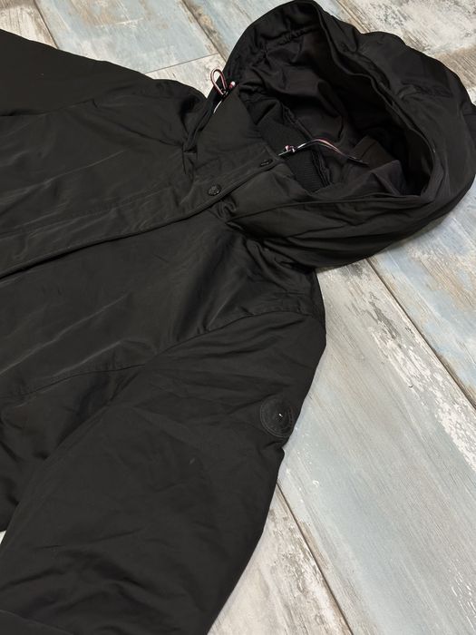 Дамско зимно яке Tommy Hilfiger – размер XL, отлично състояние