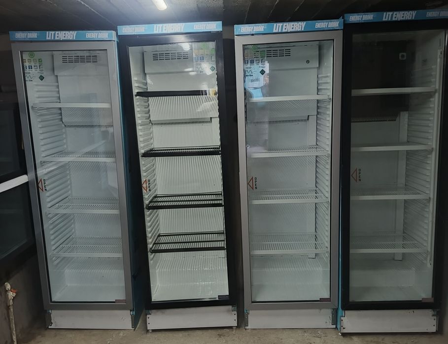 Витрина холодильник