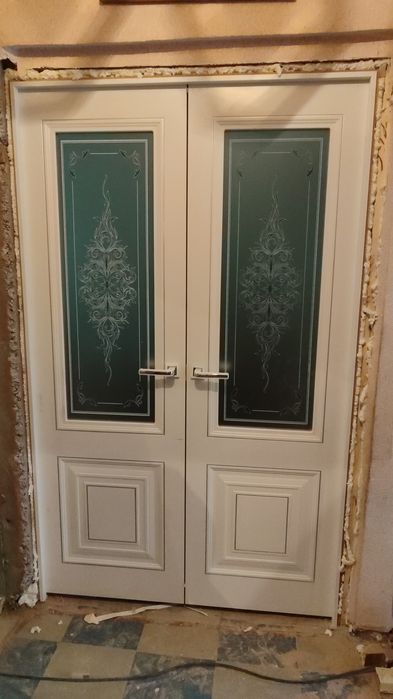 Установка двери..