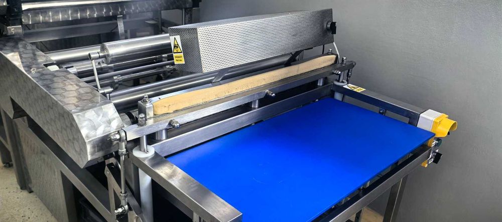 ЛИНИЯ ЗА ВОСЪЧНИ ОСНОВИ - пчеларско оборудване