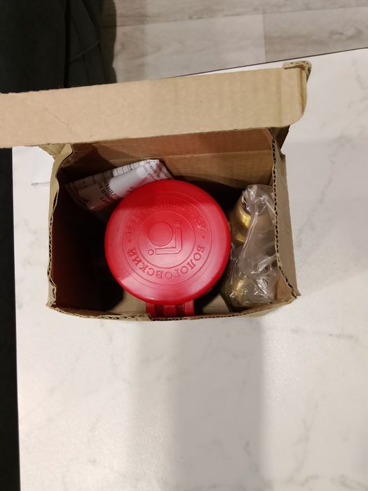 Продам абсолютно новый счётчик для воды.