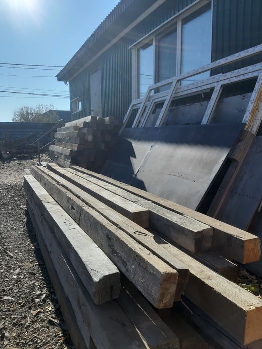 Продам брус 10 × 10 см. длина 2м - 2,5м