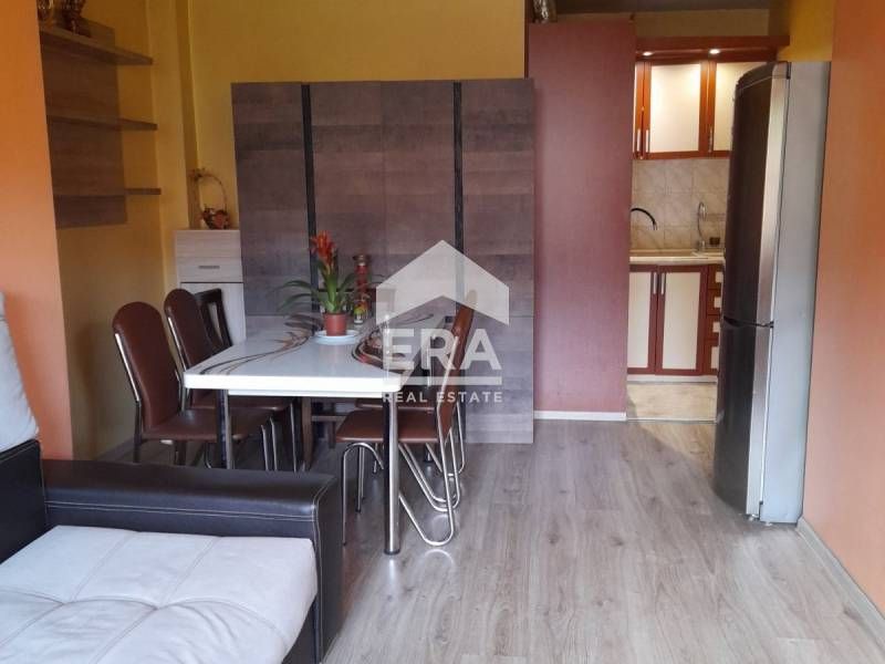 Продава се Двустаен апартамент в Хасково, Хисаря - 63 кв.м за 1304 €/кв.м - Снимка #1