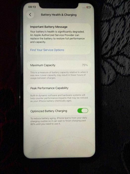 Selling Iphone 11 (64 gb)