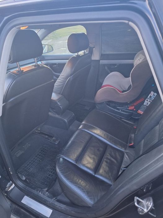 Vând sau schimb audi A4 b7 2l tdi