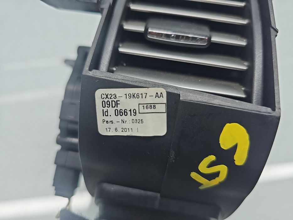 Grila aerisire centrala stanga Jaguar XF (X250) [Fabr 2008-2015] Facel