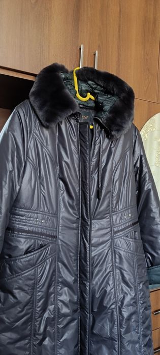 Продам куртку и кофты