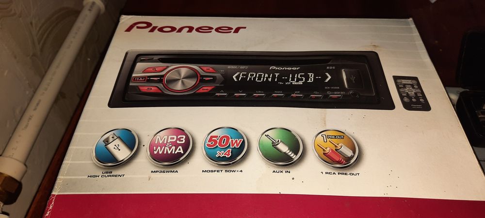 Продаю автомагнитолу Pioneer